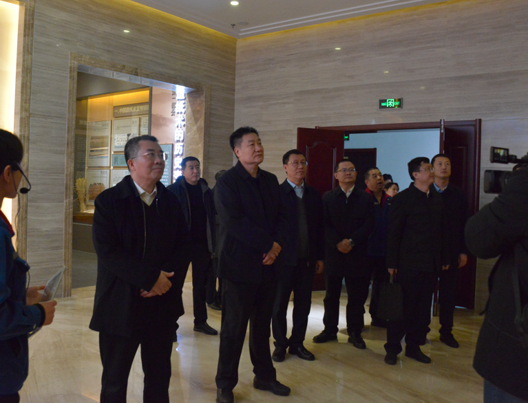 2024年?2月27日市人大領(lǐng)導到公司調(diào)研造紙產(chǎn)業(yè)鏈發(fā)展情況