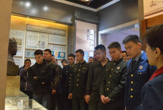 2024年3月22日臨淄區(qū)退役士兵“就業(yè)直通車”活動(dòng)走進(jìn)齊峰